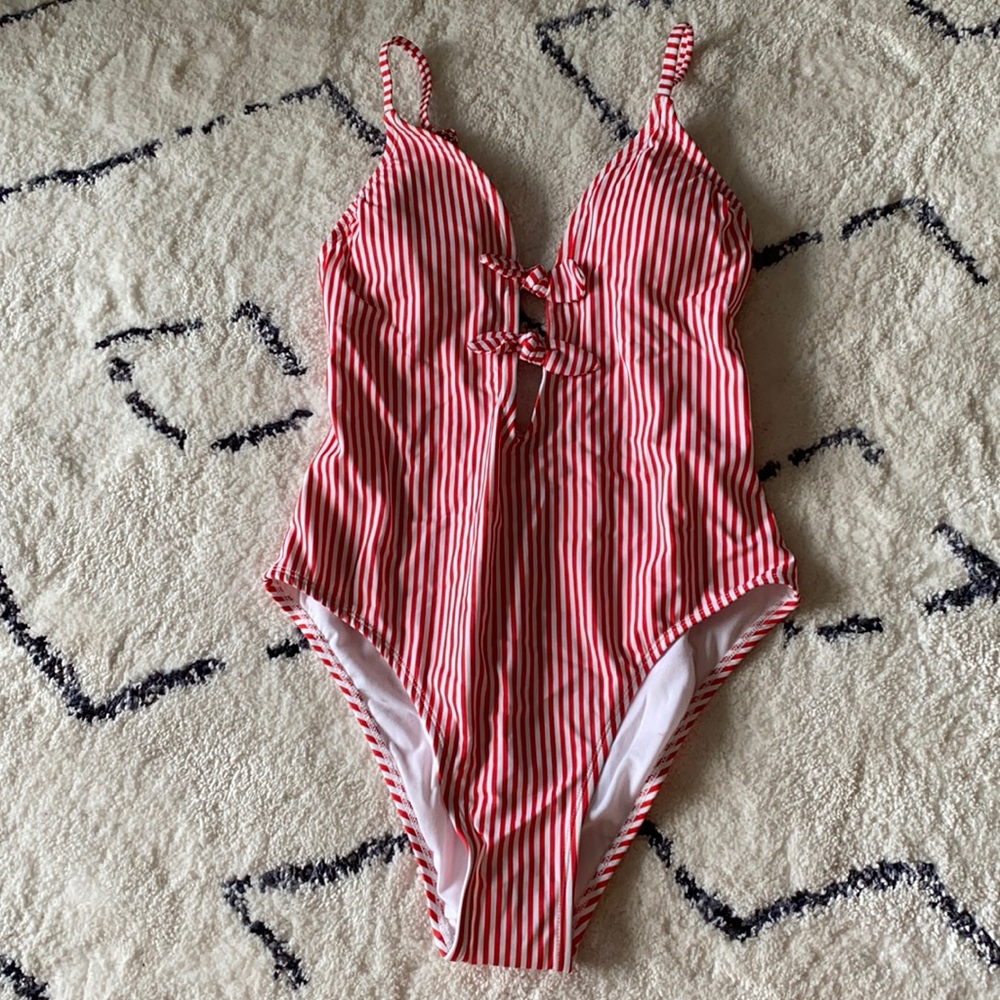Juniors front tie one piece swimsuit